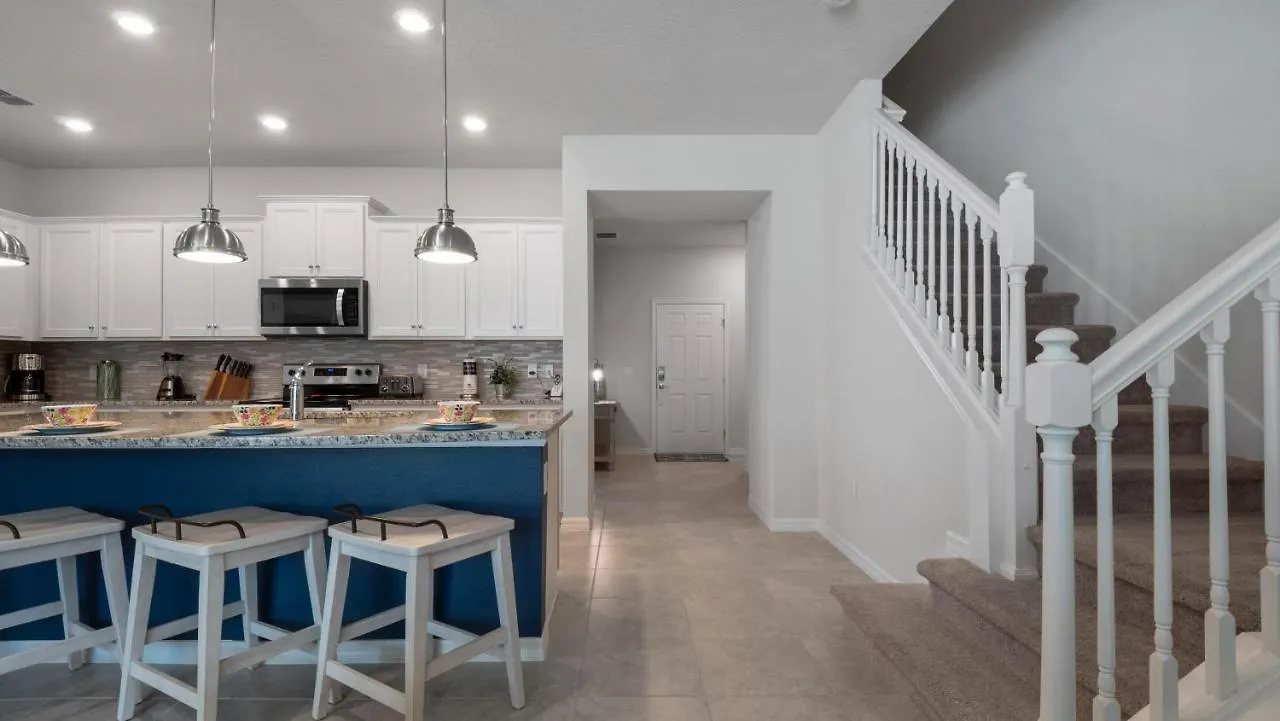 Bsv201 Paradise Five Bed In Windsor Island Davenport