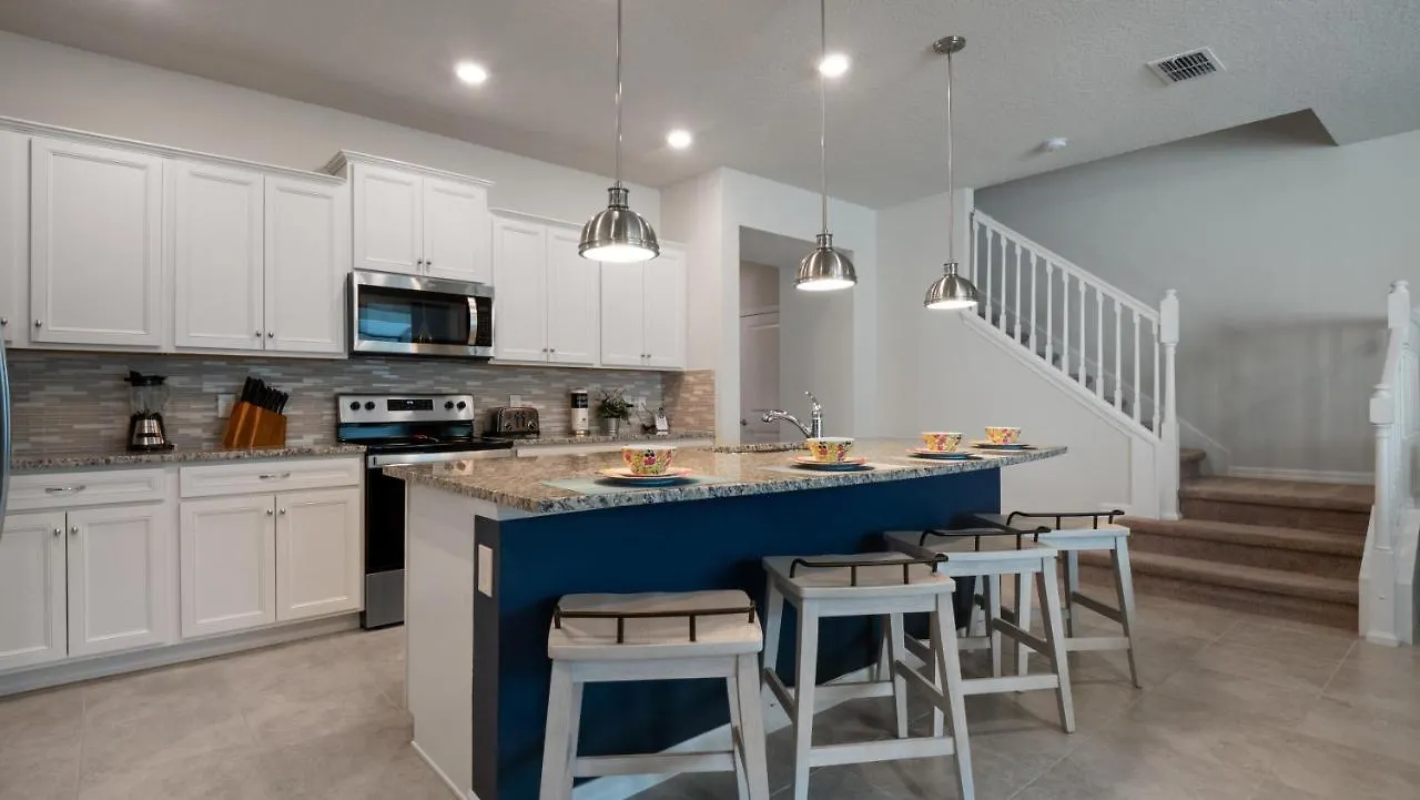 Bsv201 Paradise Five Bed In Windsor Island Davenport